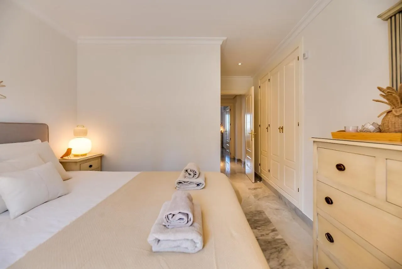 Senorio De Aloha In Puerto Banus Apartment Marbella 0*,