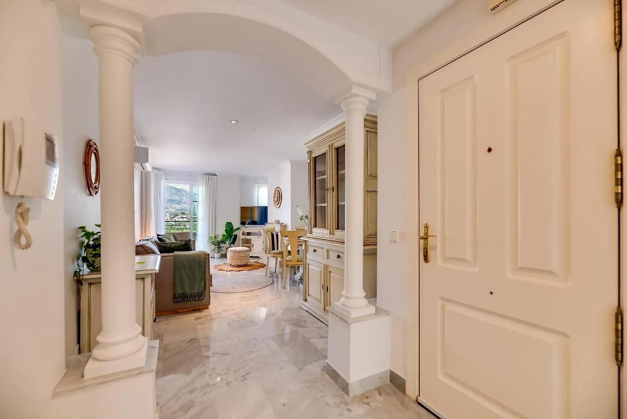 Senorio De Aloha In Puerto Banus Apartment Marbella