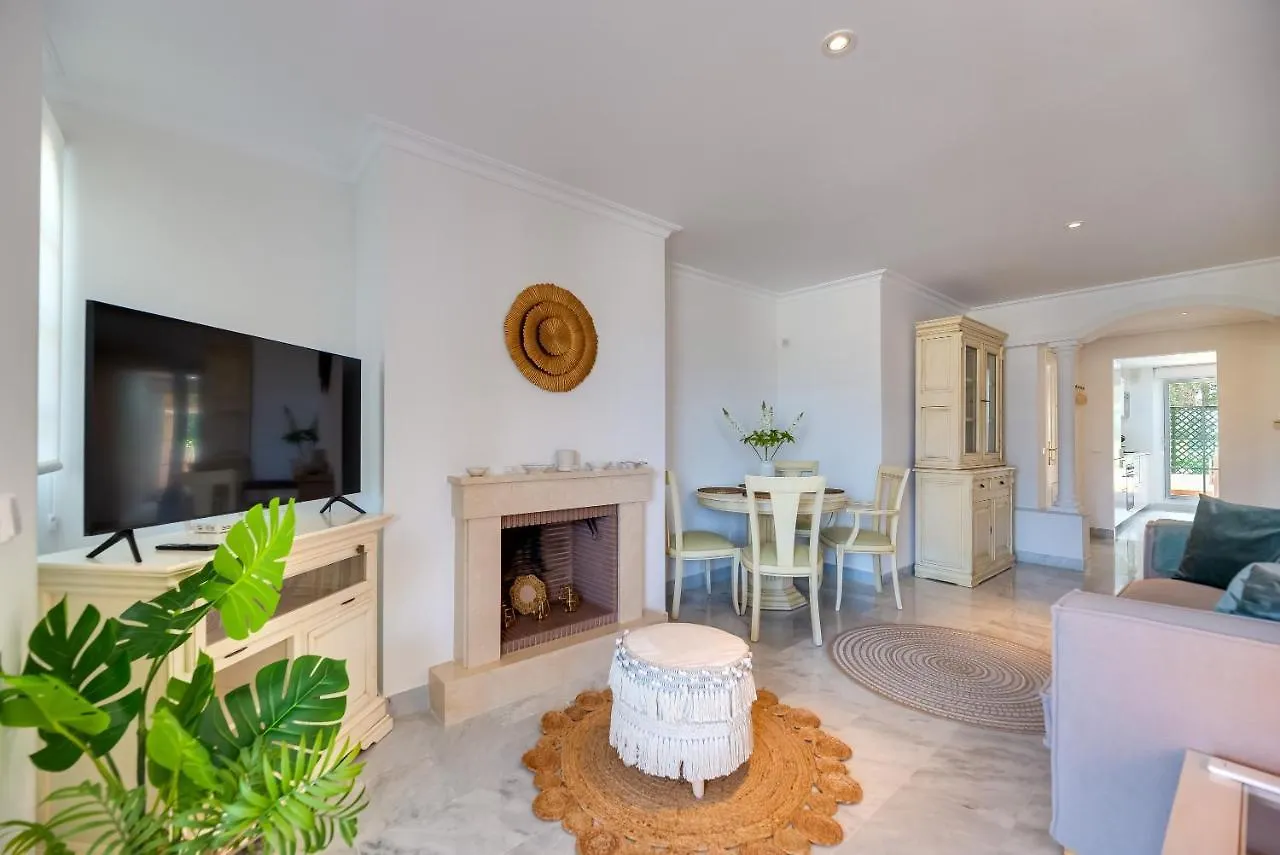 Senorio De Aloha In Puerto Banus Appartement Marbella Spanje